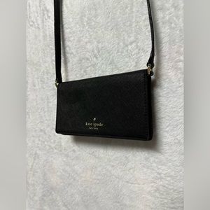Small Kate spade crossbody purse